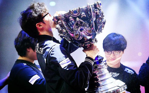 Scout在SKT比赛中夺冠,夺冠引发热议! Scout在SKT比赛中夺冠,夺冠引发热议!