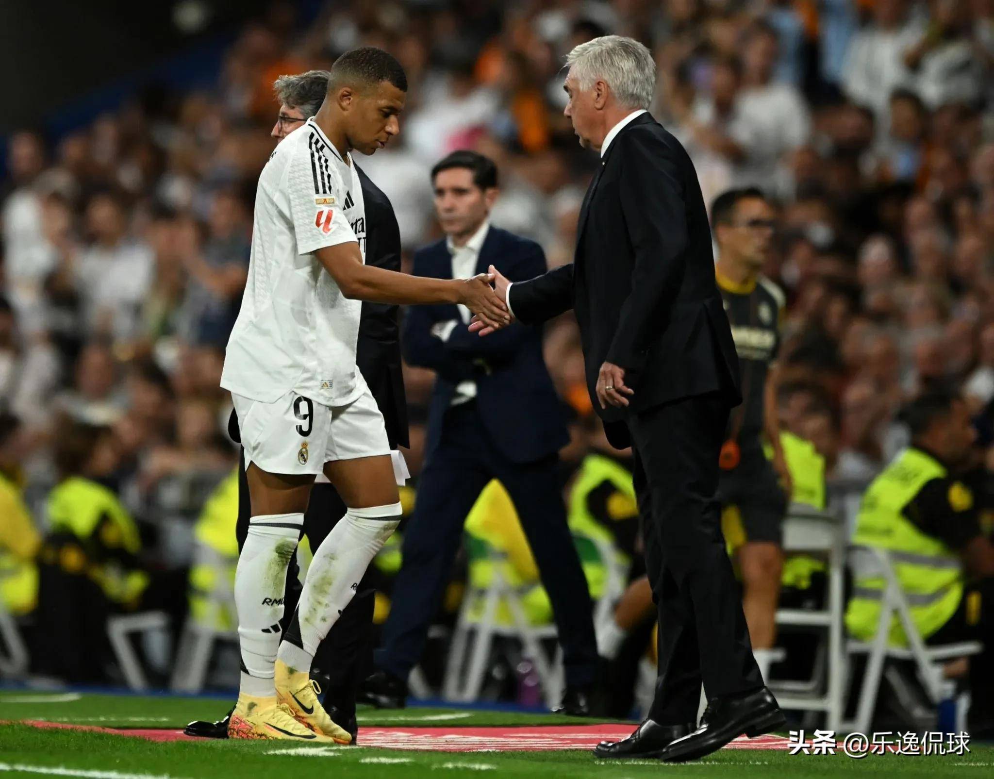 德罗巴在法国队比赛中出色防守，战术调整引发热议！